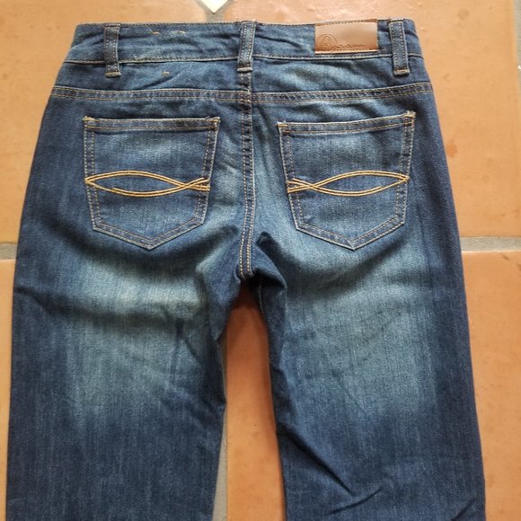 Bluenotes Paris Lightweight Vintage Medium with Light Washed Jean - Picture 2 of 12